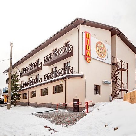 Skilandhouse Jablunyzja Exterior foto